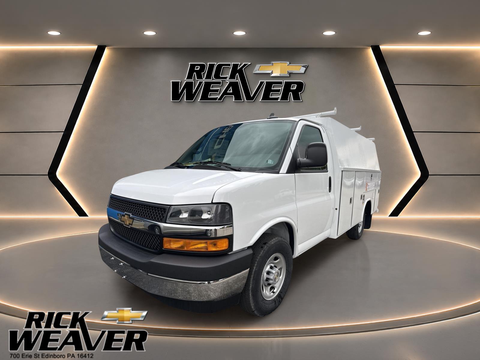 2026 Chevrolet Express Cutaway 3500 VAN 139 - 0