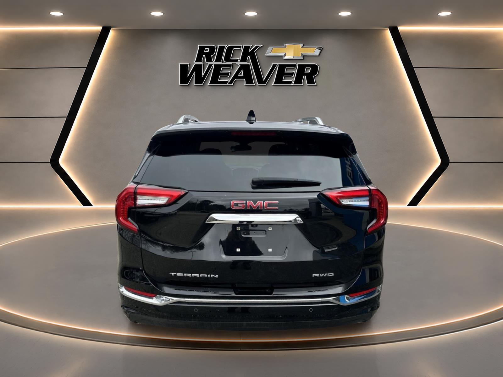 2024 GMC Terrain Denali - 6