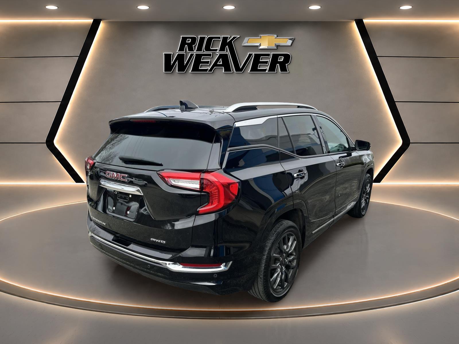 2024 GMC Terrain Denali - 7