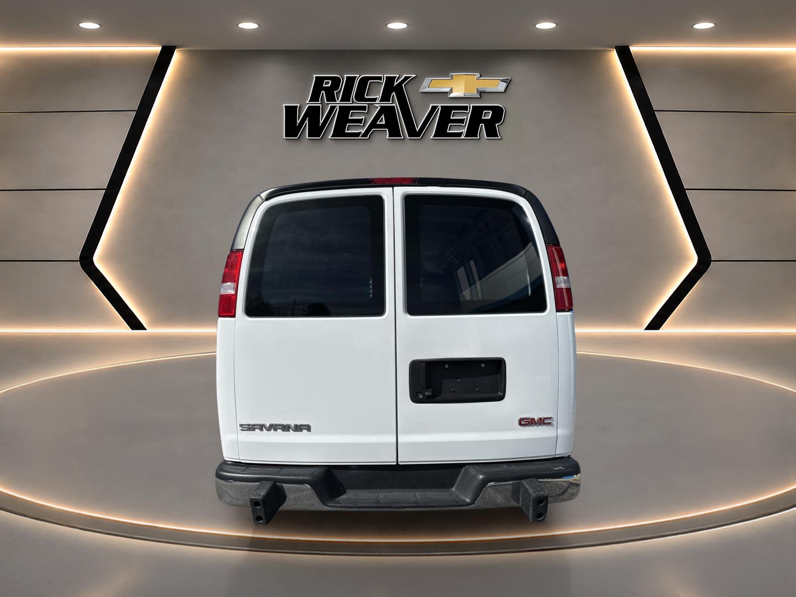 2024 GMC Savana Cargo Van TK - 6