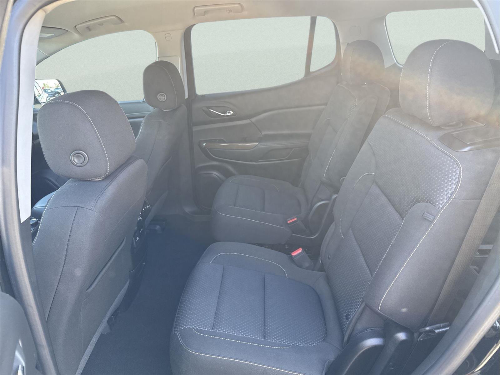 2023 GMC Acadia SLE at Altoona Honda