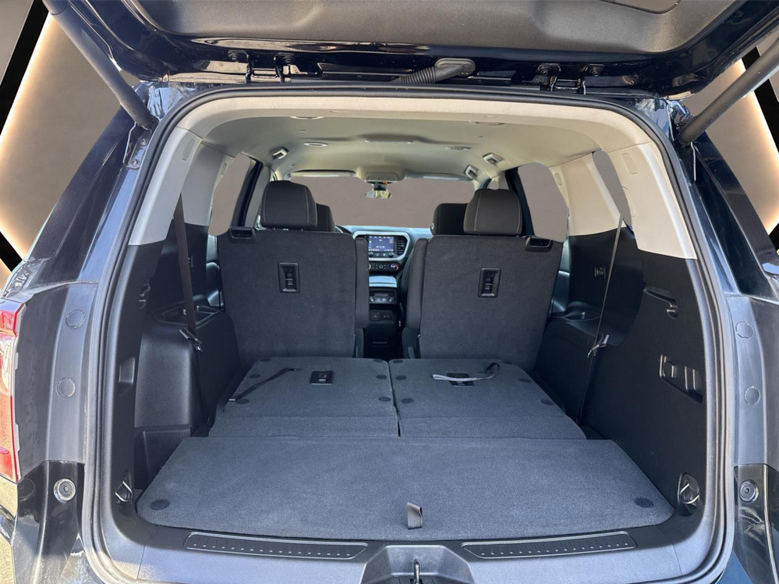 2023 GMC Acadia SLE at Altoona Honda