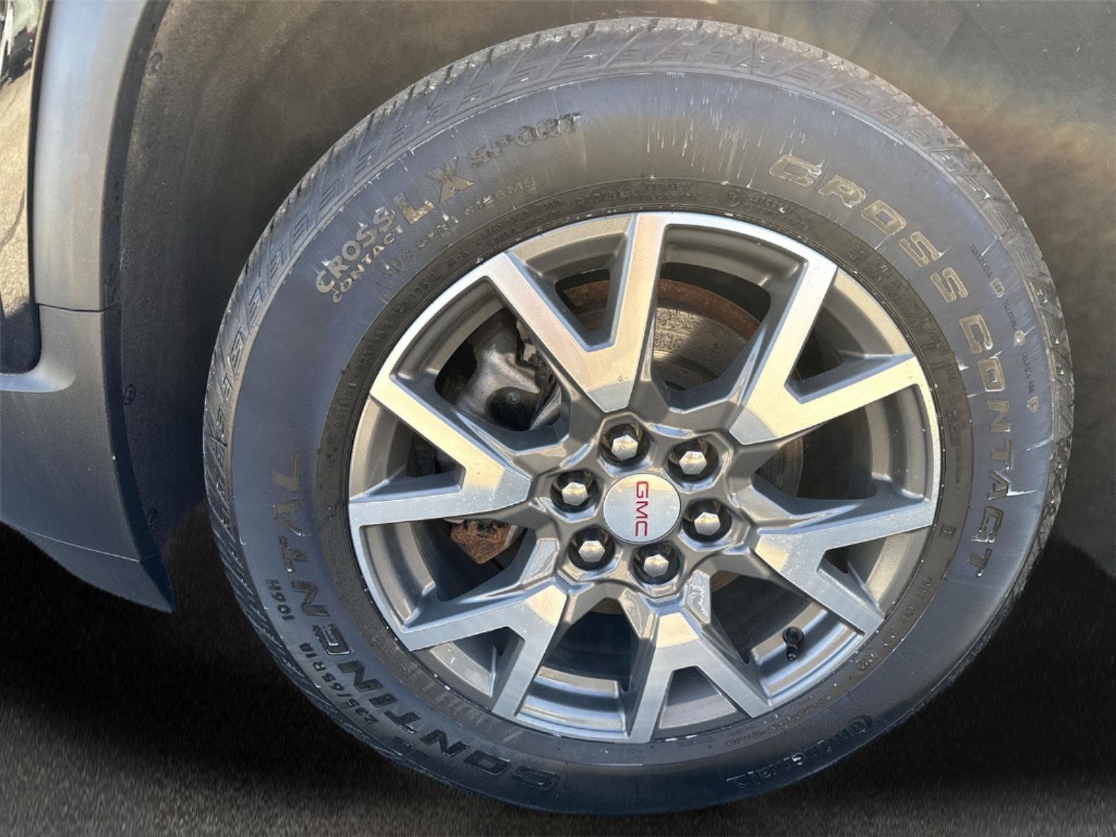 2023 GMC Acadia SLE at Altoona Honda
