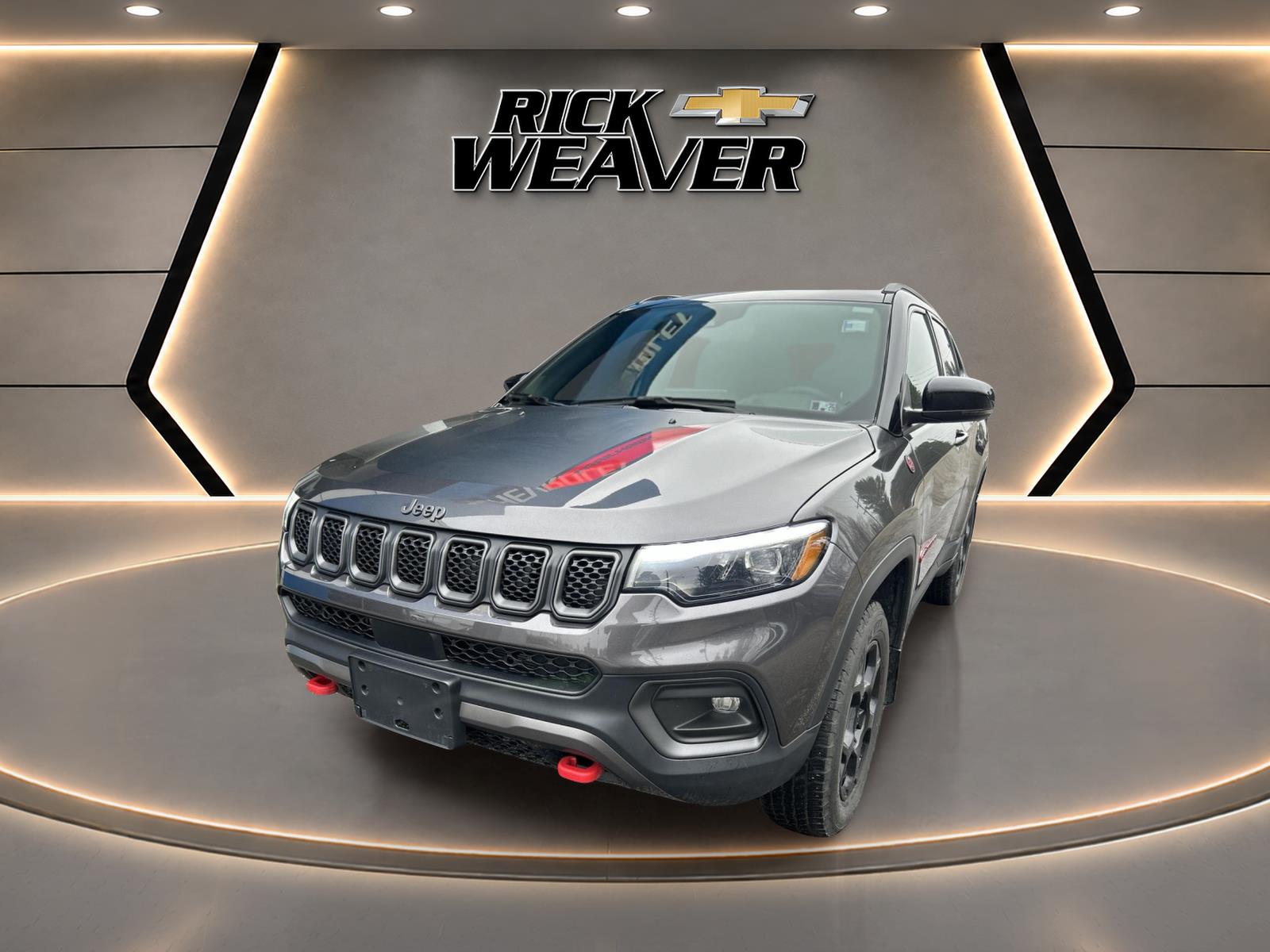 2023 Jeep Compass Trailhawk - 3