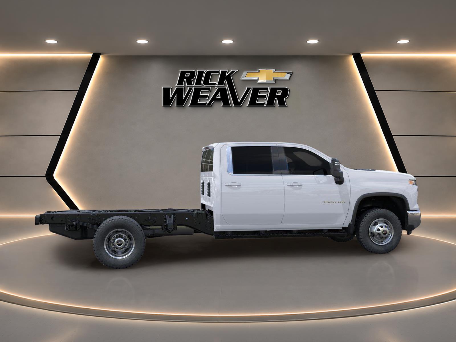 2026 Chevrolet Silverado 3500HD CC Work Truck - 4
