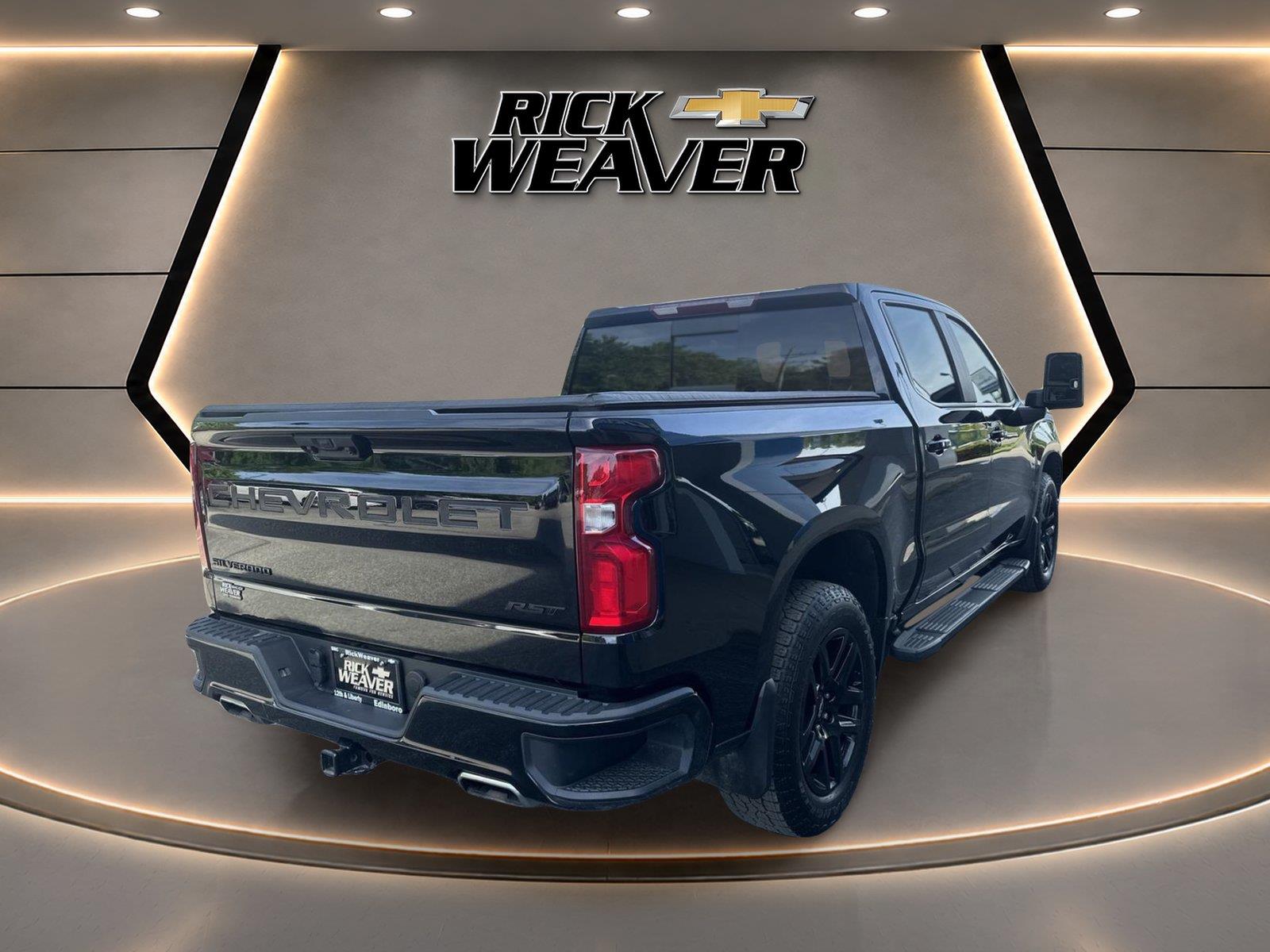 2024 Chevrolet Silverado 1500 RST - 3