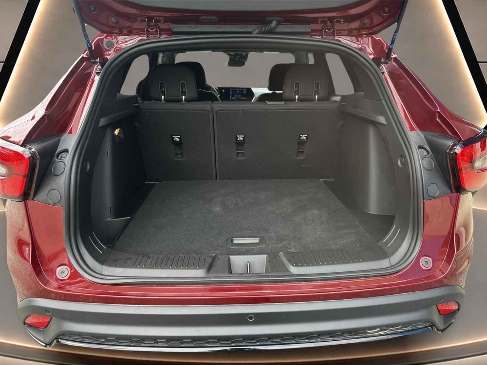 2024 Chevrolet Trax 1RS at Rick Weaver GMC