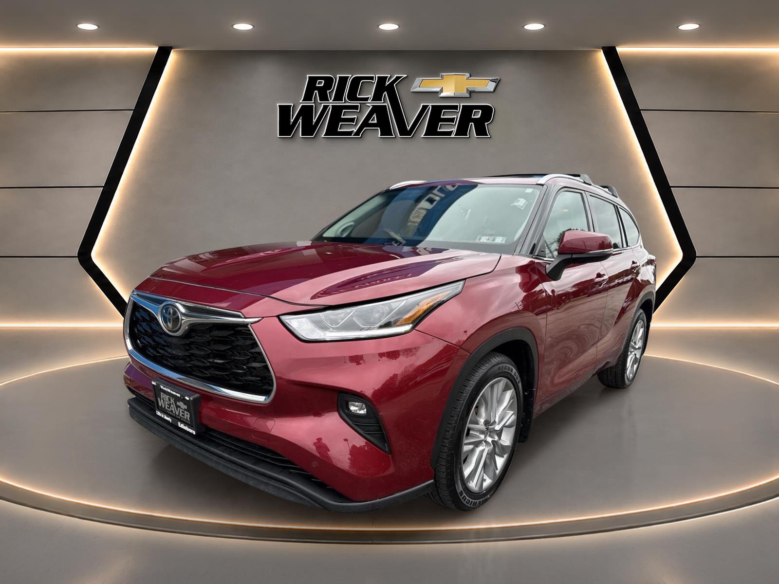 2020 Toyota Highlander Limited at Baglier Buick GMC Mazda