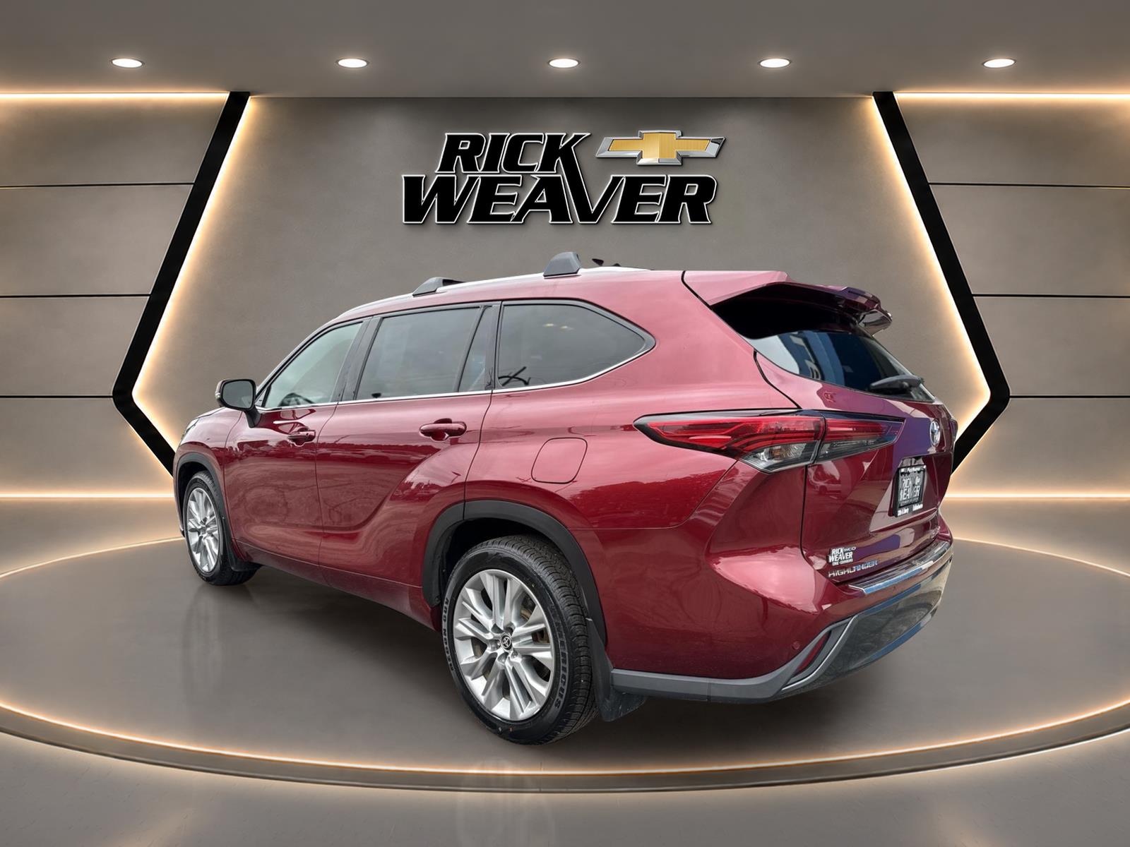 2020 Toyota Highlander Limited at Baglier Buick GMC Mazda