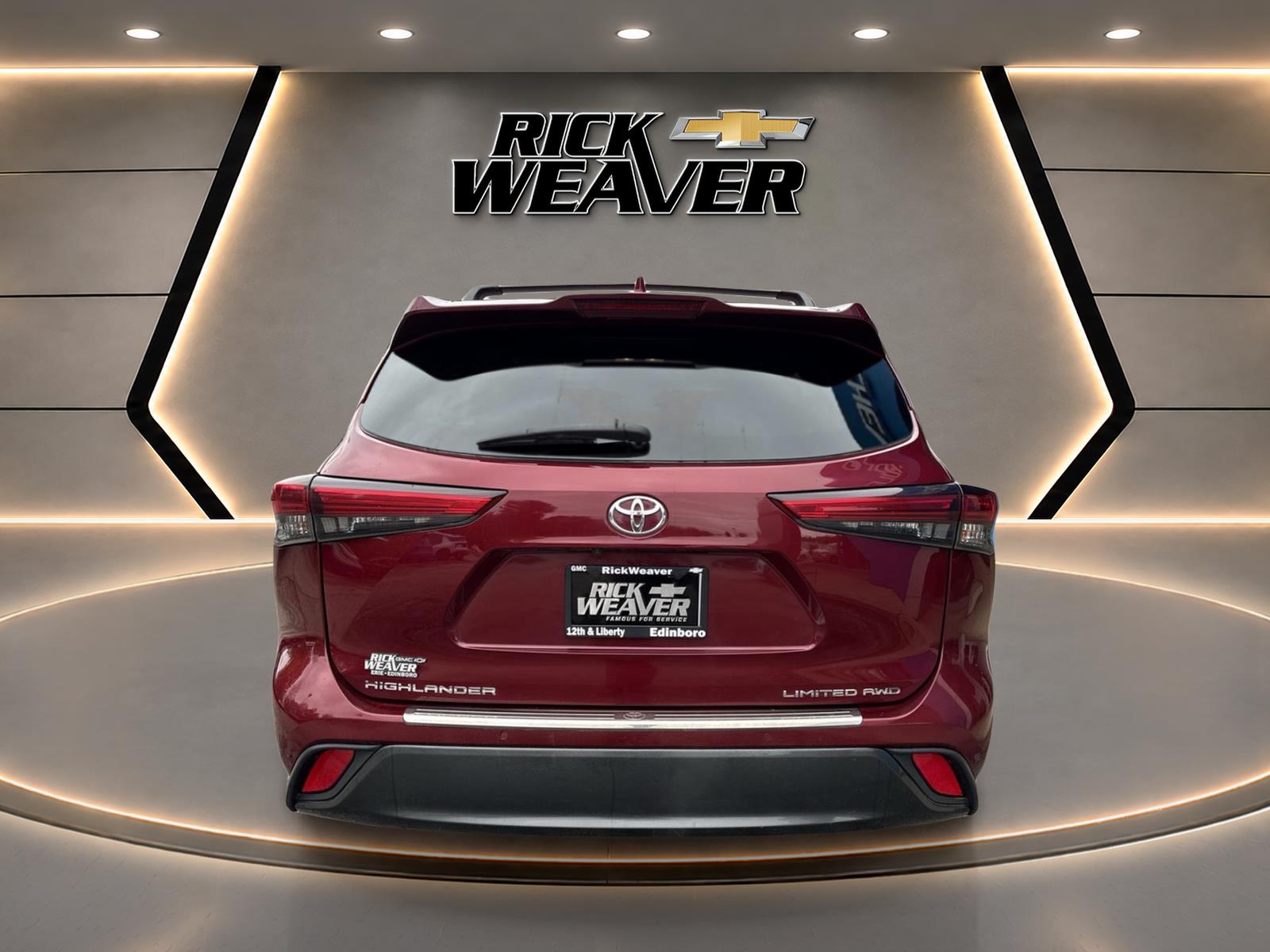 2020 Toyota Highlander Limited at Baglier Buick GMC Mazda