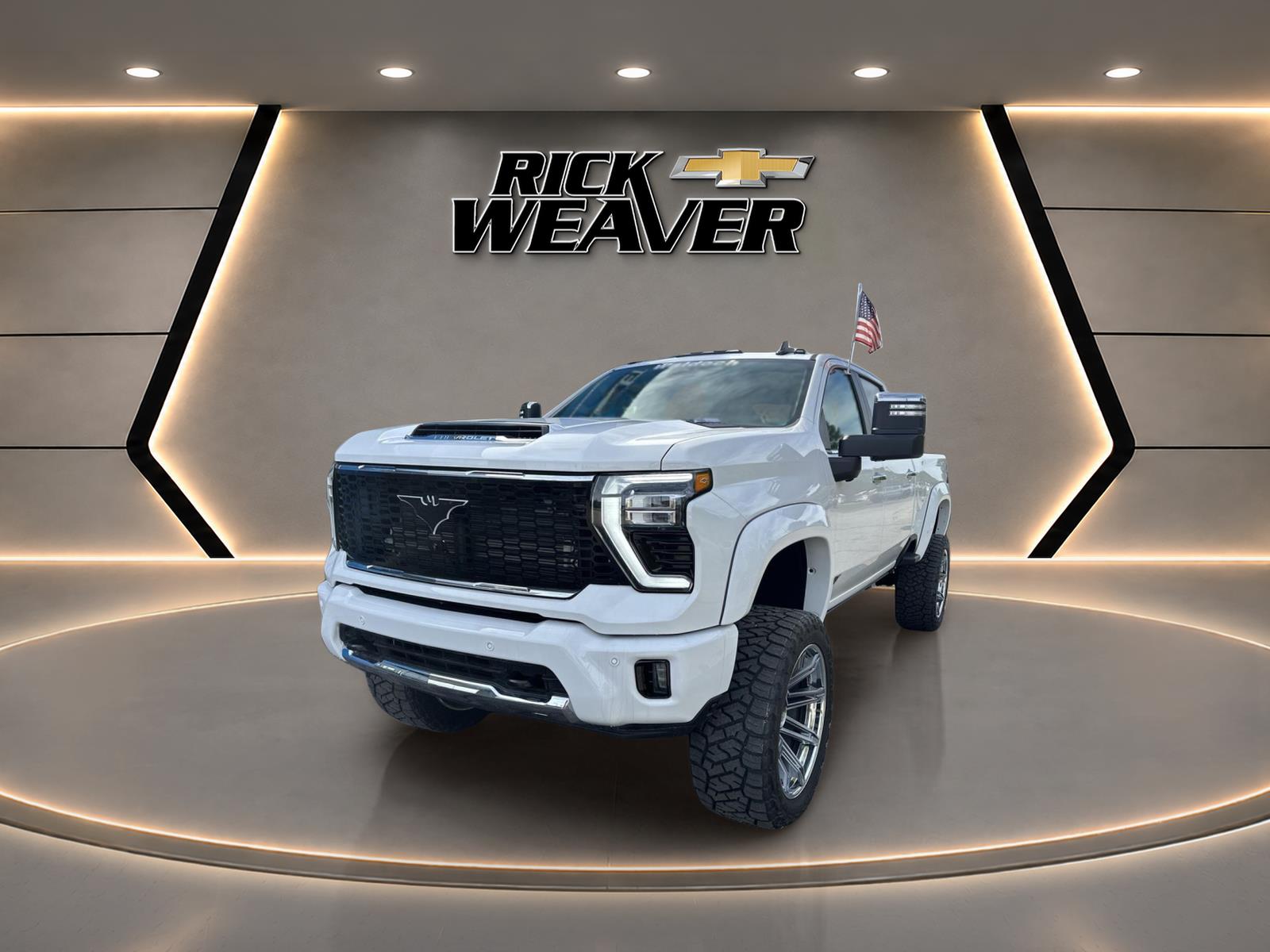 2025 Chevrolet Silverado 2500HD LT - 3