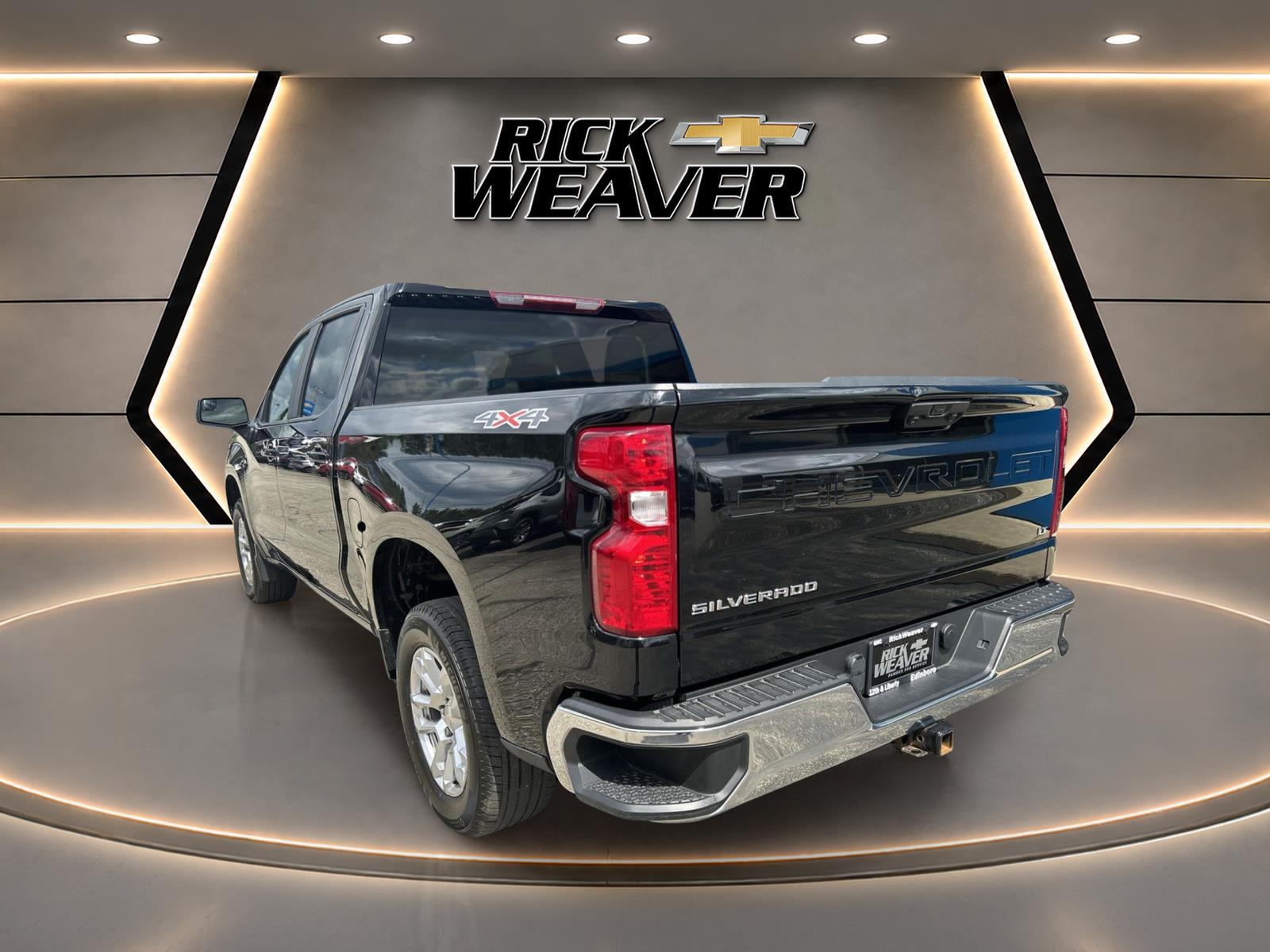 2023 Chevrolet Silverado 1500 LT - 5