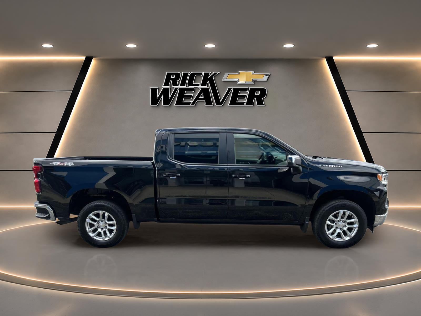 2023 Chevrolet Silverado 1500 LT - 8