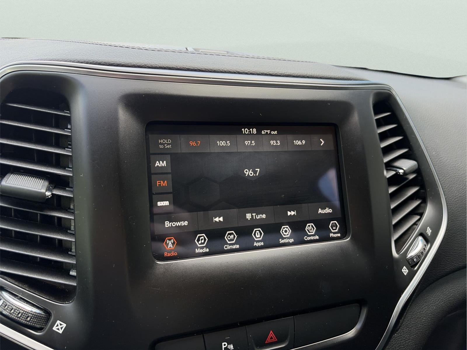 2019 Jeep Cherokee Altitude at Rick Weaver Chevrolet