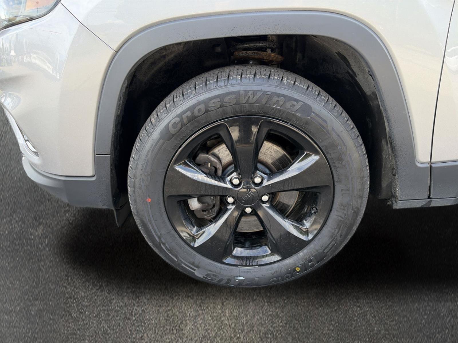 2019 Jeep Cherokee Altitude at Rick Weaver Chevrolet