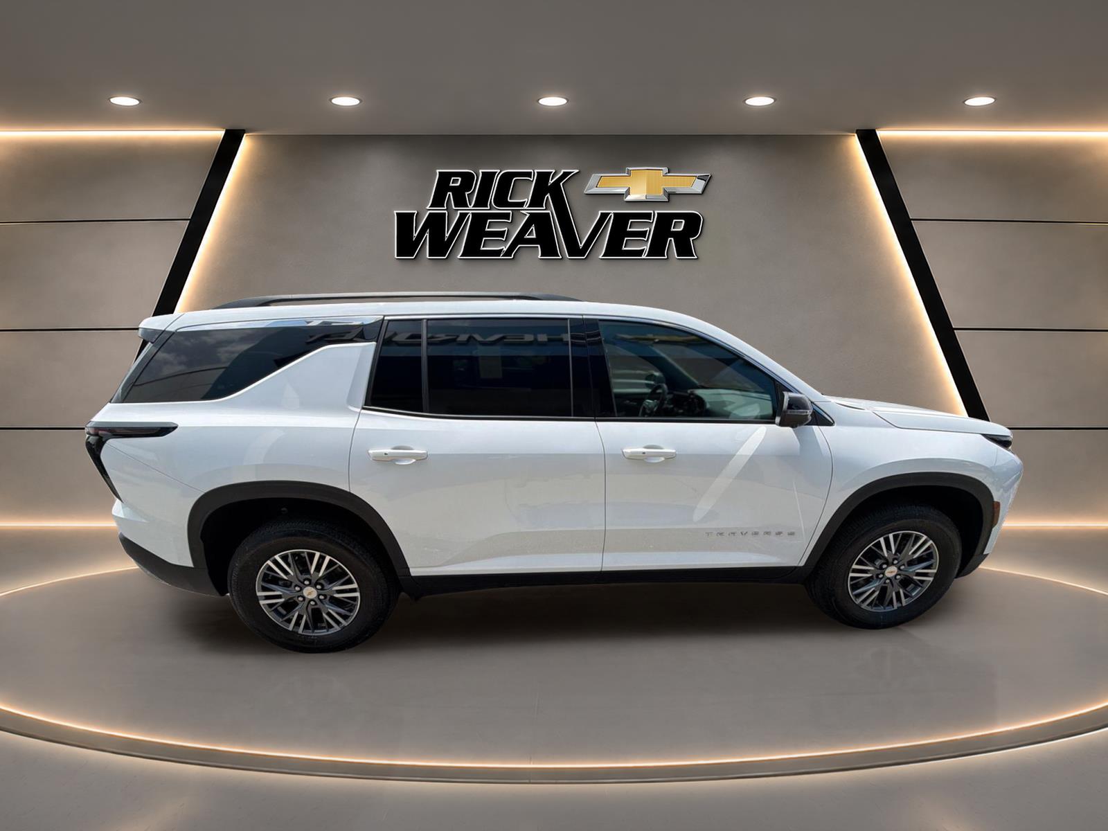 2025 Chevrolet Traverse AWD LT at Rick Weaver Chevrolet