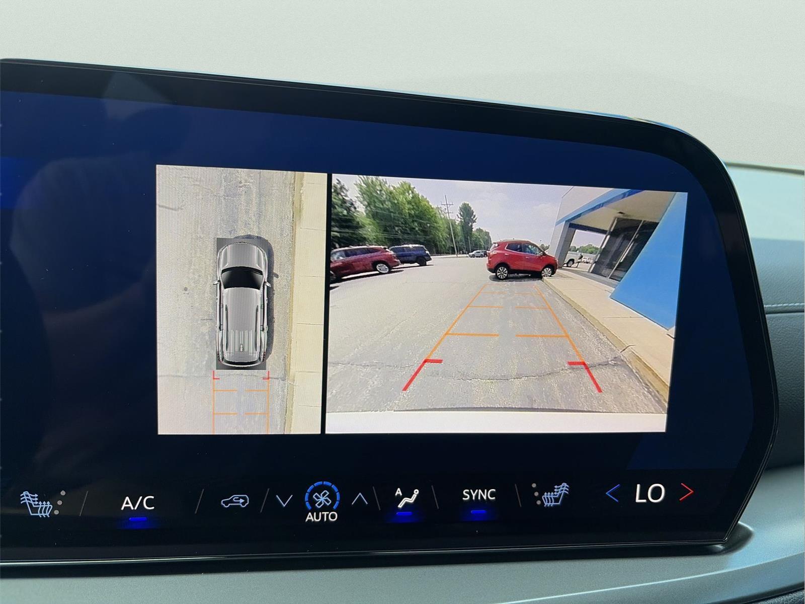2025 Chevrolet Traverse AWD LT at Rick Weaver Chevrolet