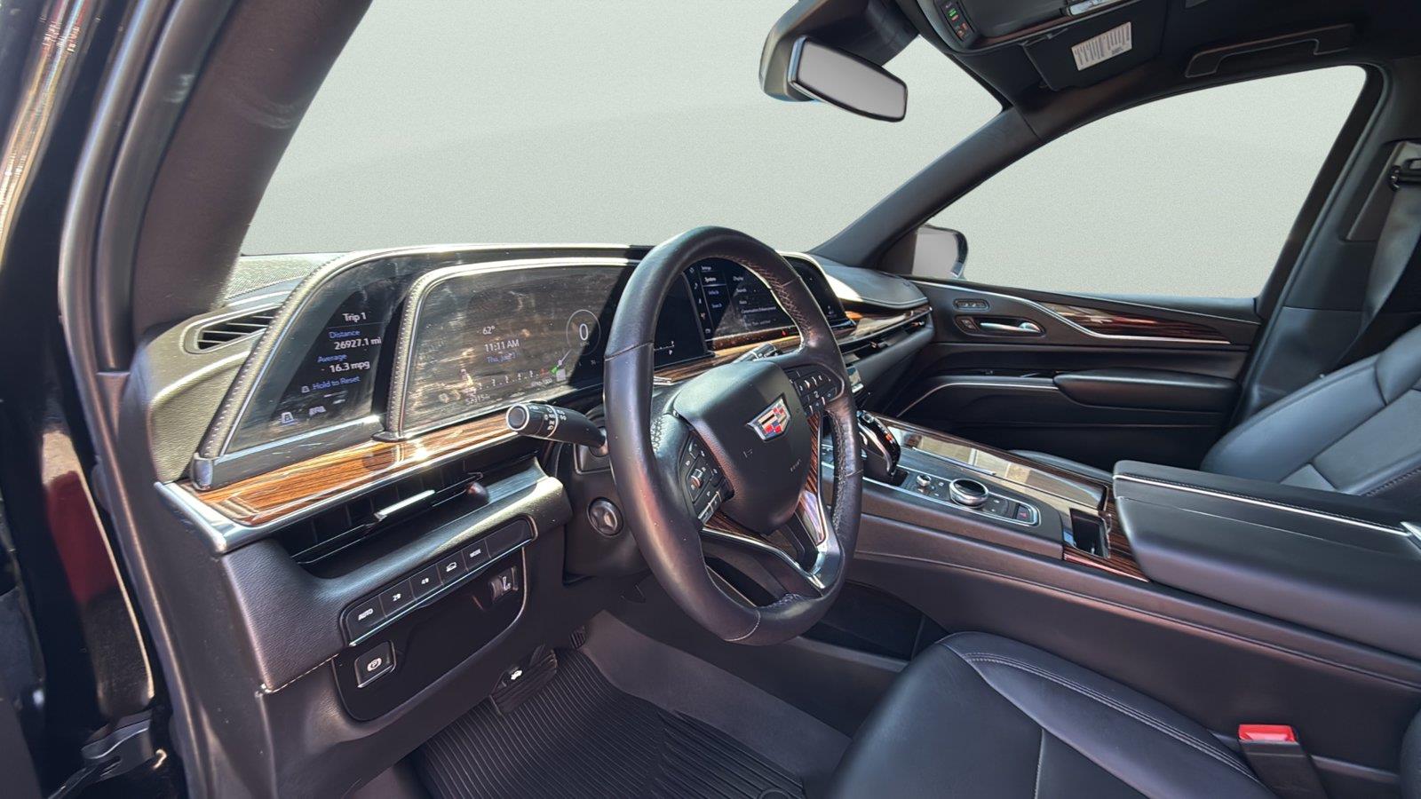2022 Cadillac Escalade ESV Luxury at Braxton Motor Co
