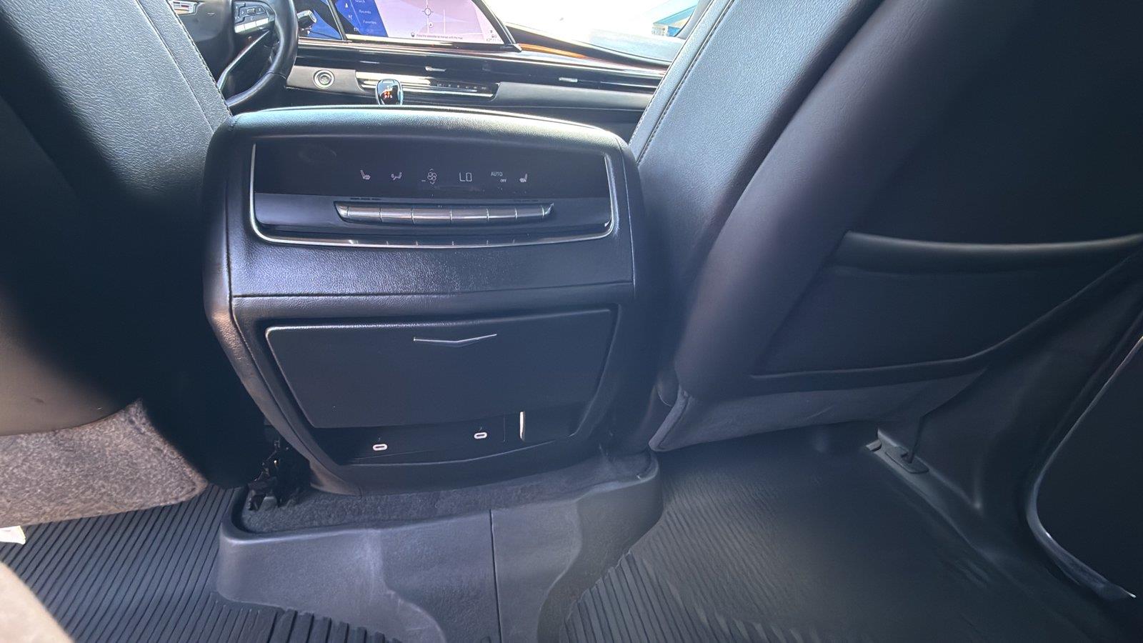 2022 Cadillac Escalade ESV Luxury at Braxton Motor Co