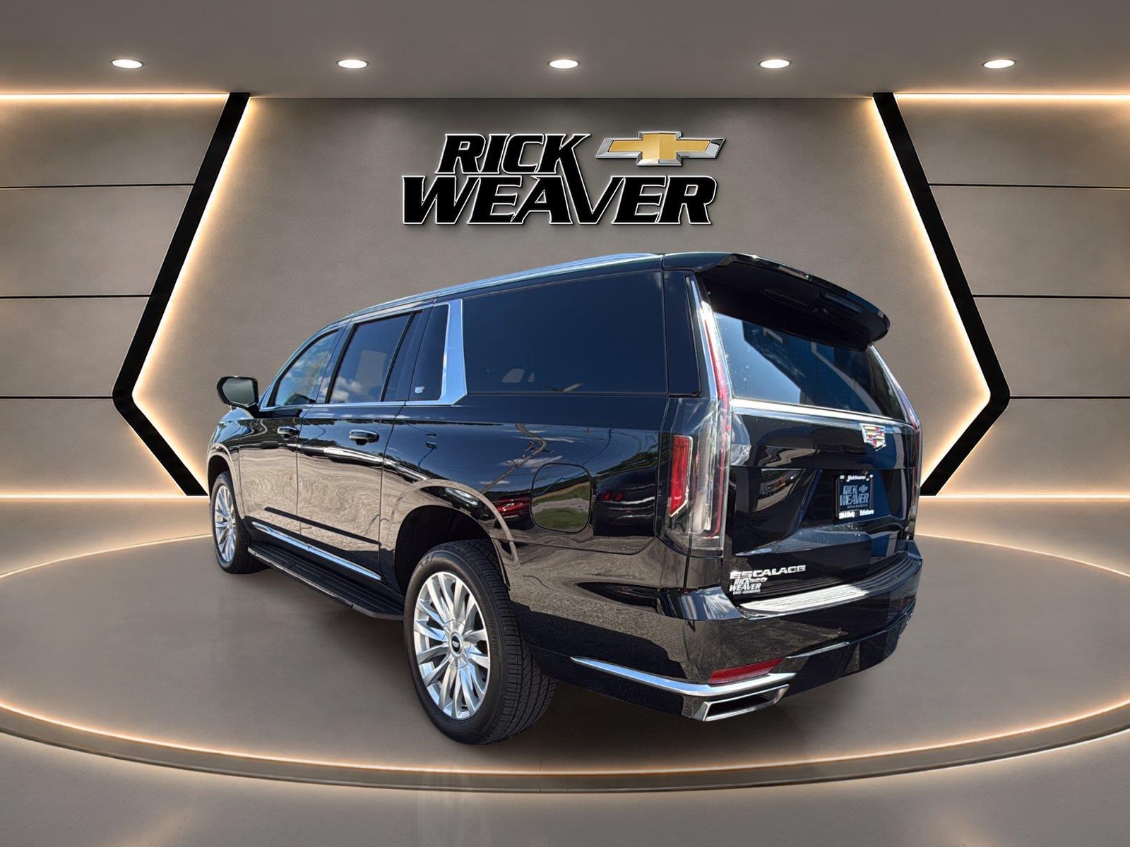 2022 Cadillac Escalade ESV Luxury at Braxton Motor Co