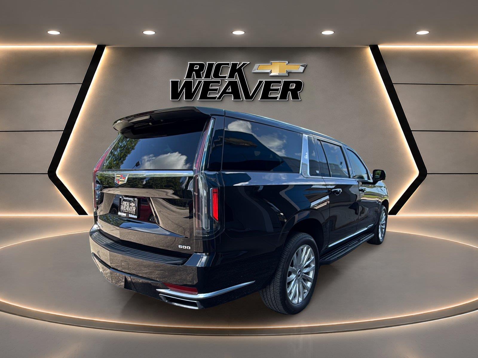 2022 Cadillac Escalade ESV Luxury at Braxton Motor Co