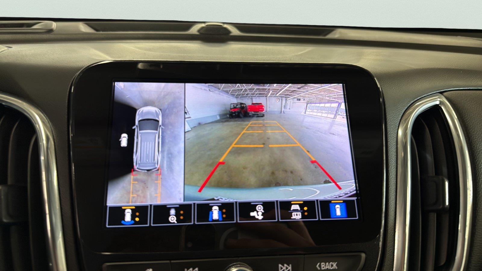 2022 Chevrolet Equinox Premier at Braxton Motor Co