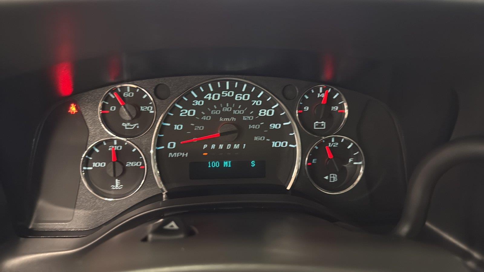 2025 Chevrolet Express Cargo Van RWD 2500 135 - 7