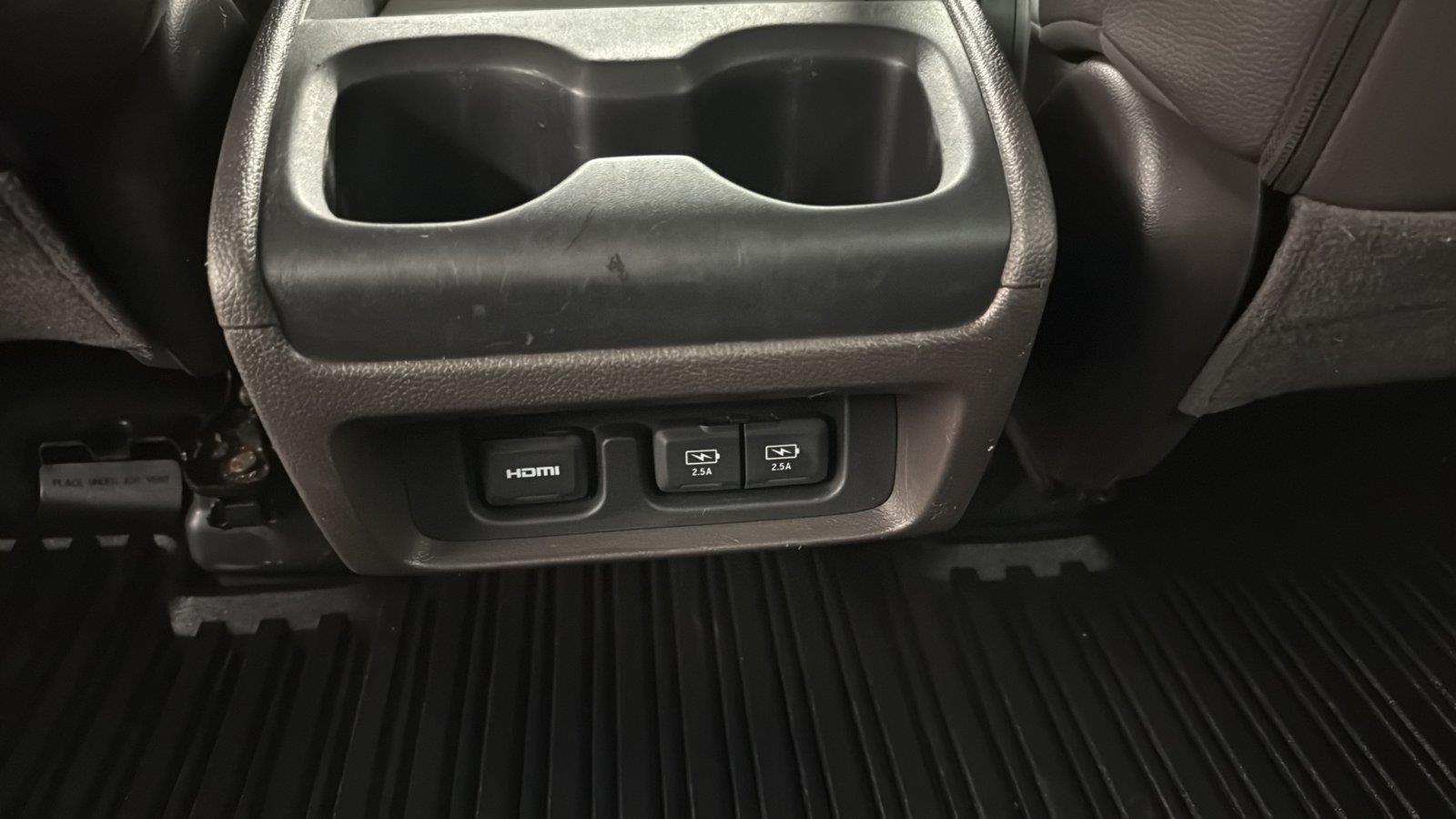 2018 Honda Odyssey Touring at Three Rivers CJD