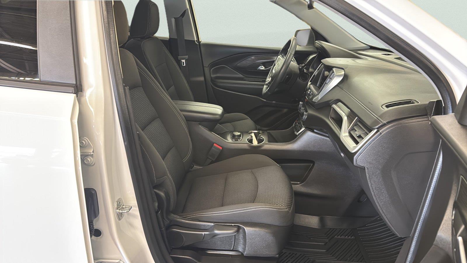 2024 GMC Terrain SLE at Altoona Honda