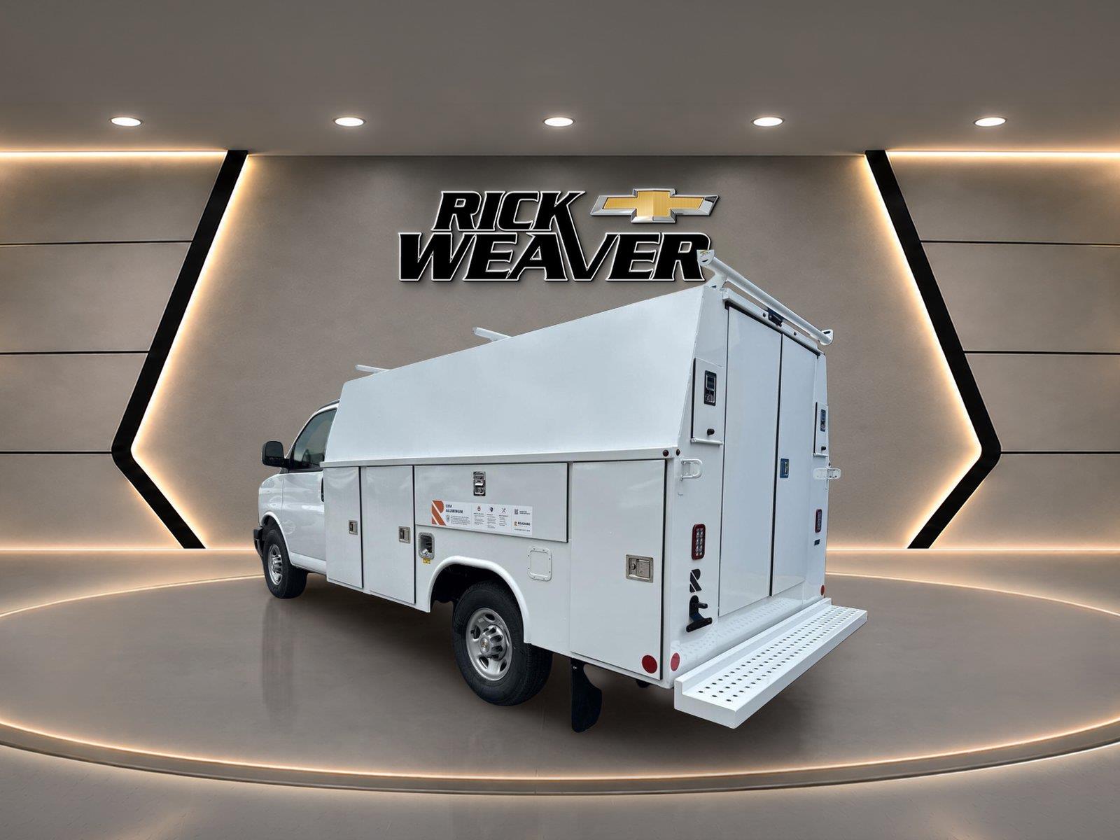 2026 Chevrolet Express Cutaway 3500 VAN 139 - 5