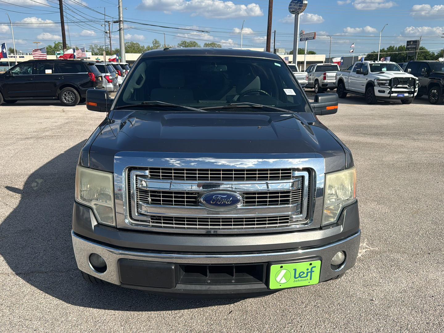 View vehicle photo 2