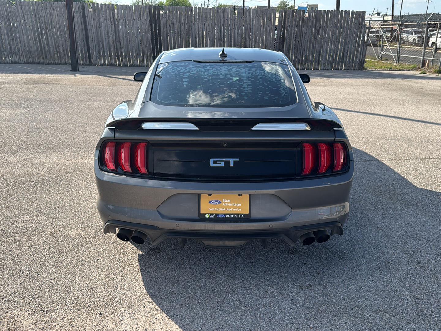 View vehicle photo 6