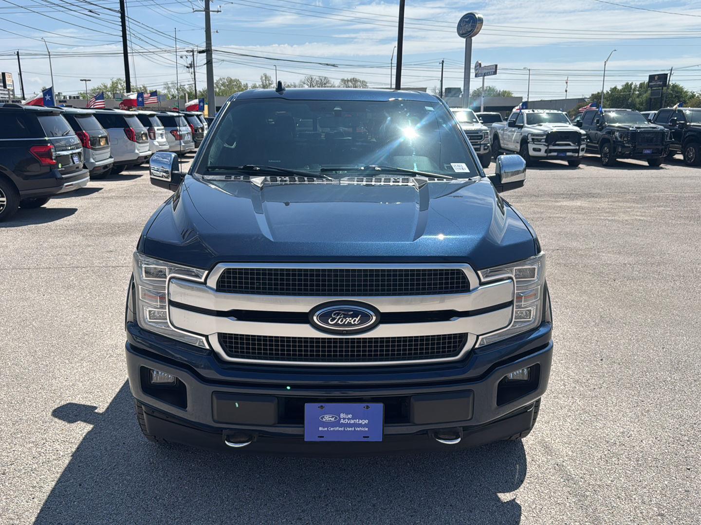 View vehicle photo 2