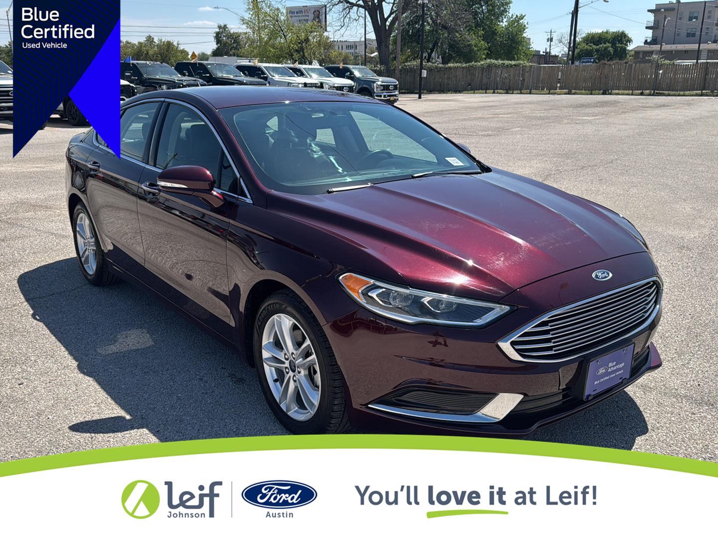 Red (Burgundy Velvet Metallic Tinted Clearcoat) 2018 Ford Fusion SE Sedan Front-Wheel Drive 6-Speed Automatic