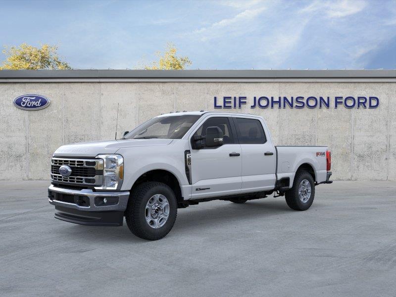 Oxford White 2026 Ford F-250 Super Duty Pickup Truck Four-Wheel Drive Automatic