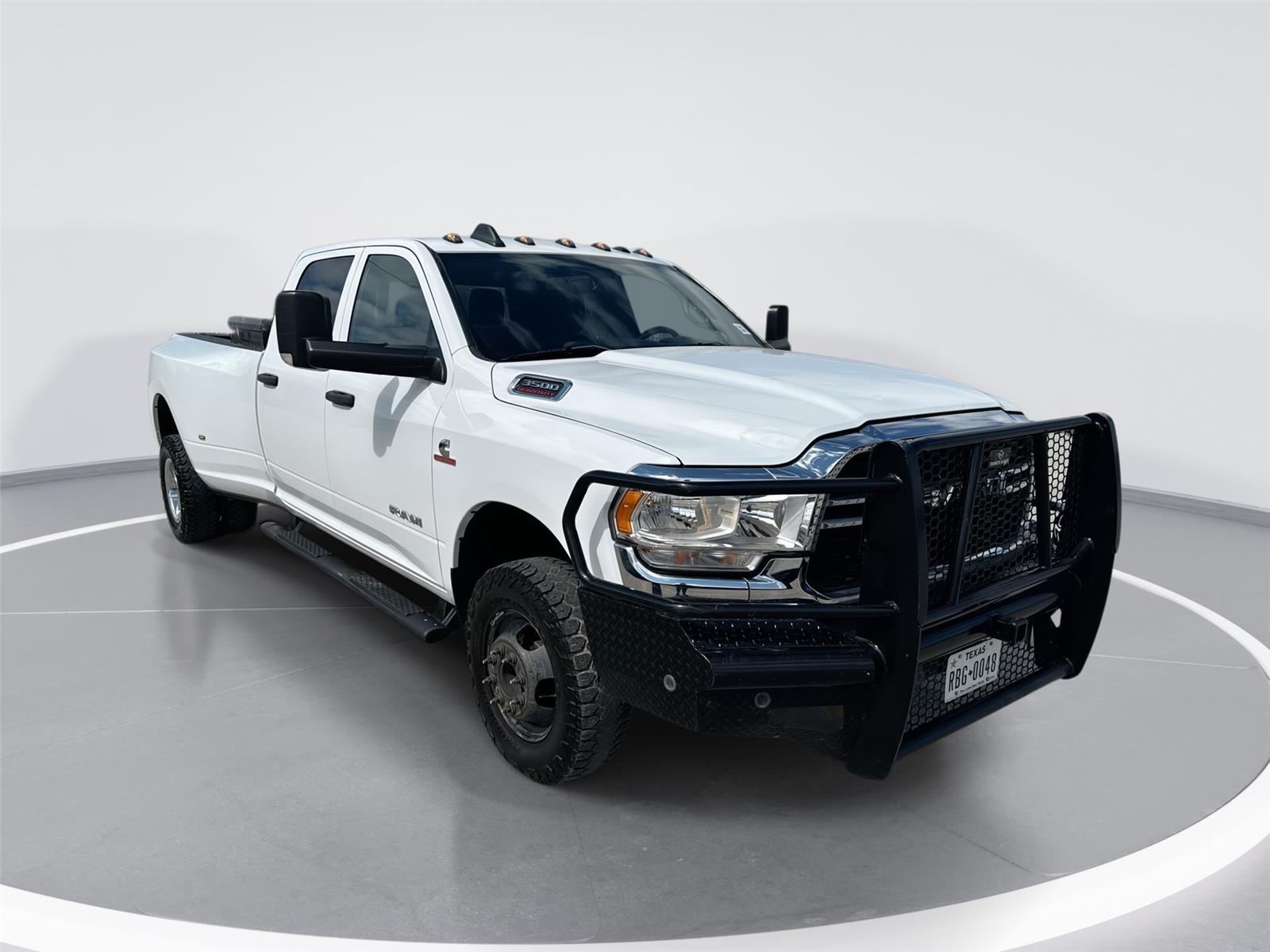 2022 RAM 3500 Tradesman Crew Cab LB DRW 4WD