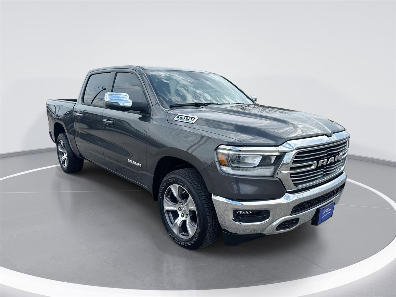 2023 RAM 1500 Laramie Crew Cab 4WD