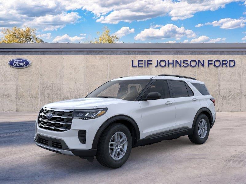 Space White Metallic 2026 Ford Explorer SUV / Crossover Rear-Wheel Drive Automatic