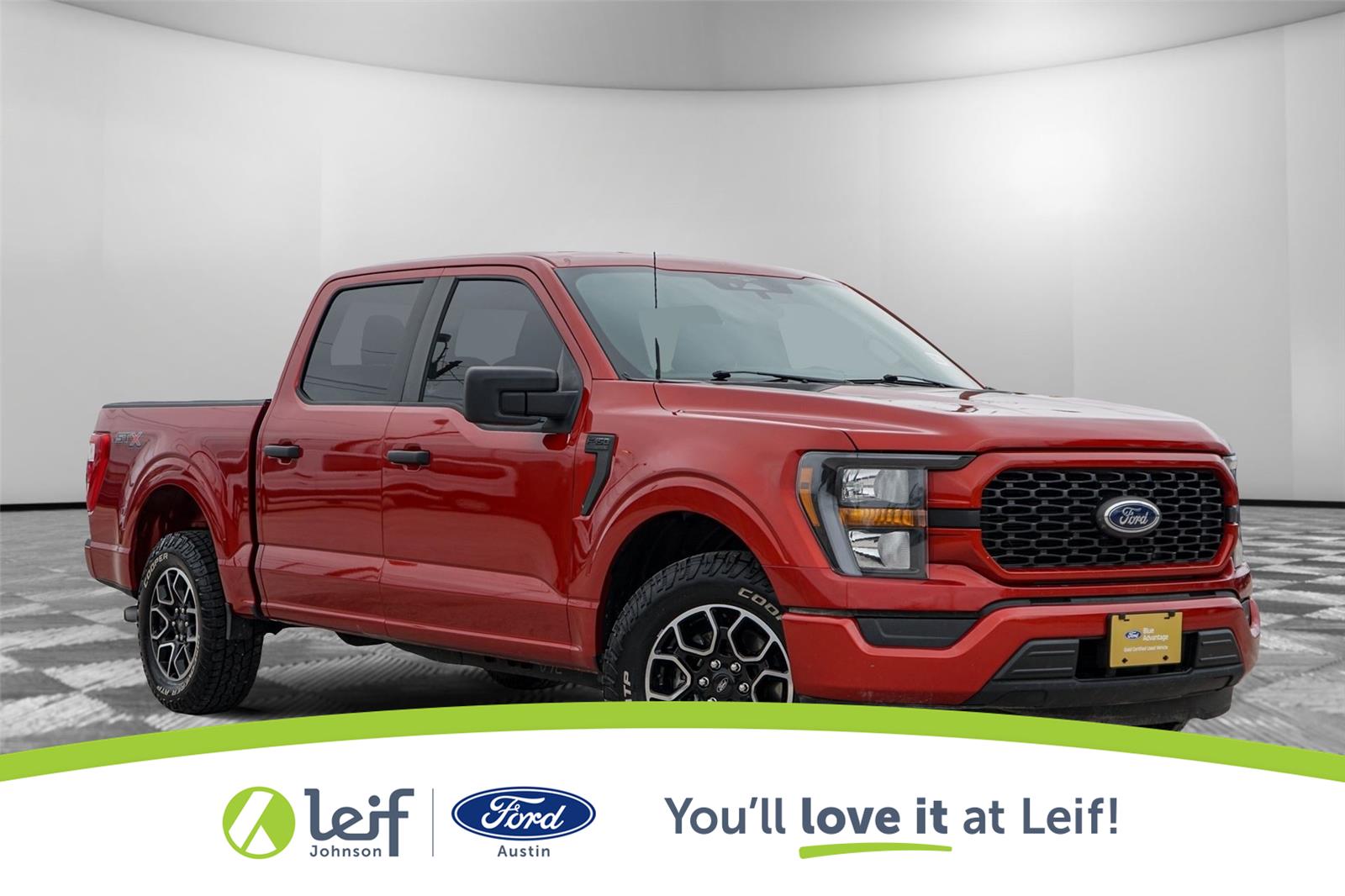 Hot Pepper Red Tinted Clearcoat 2023 Ford F-150 XL SuperCrew RWD Pickup Truck 4X2 Automatic