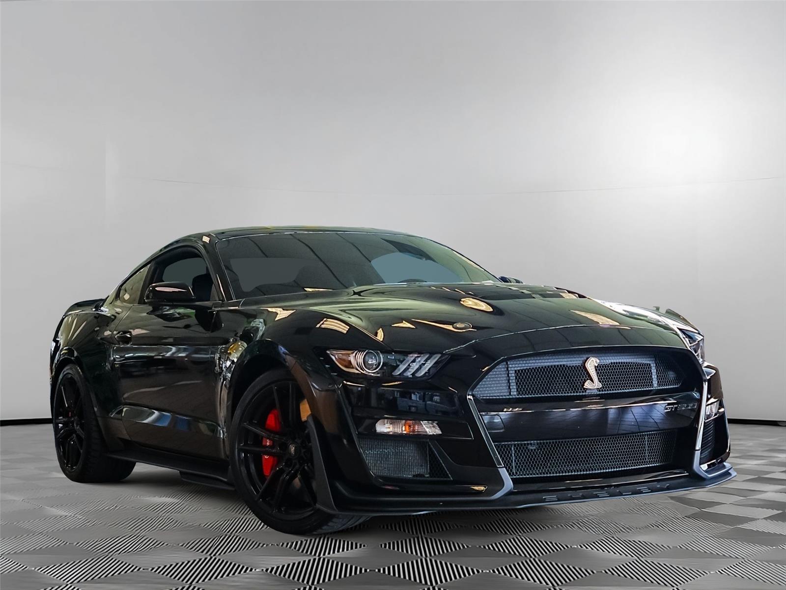 Shadow Black 2022 Ford Mustang Shelby GT500 Fastback RWD Coupe Rear-Wheel Drive 7-Speed Automatic