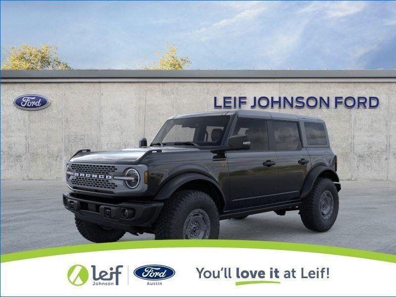 Shadow Black 2025 Ford Bronco SUV / Crossover Four-Wheel Drive Automatic