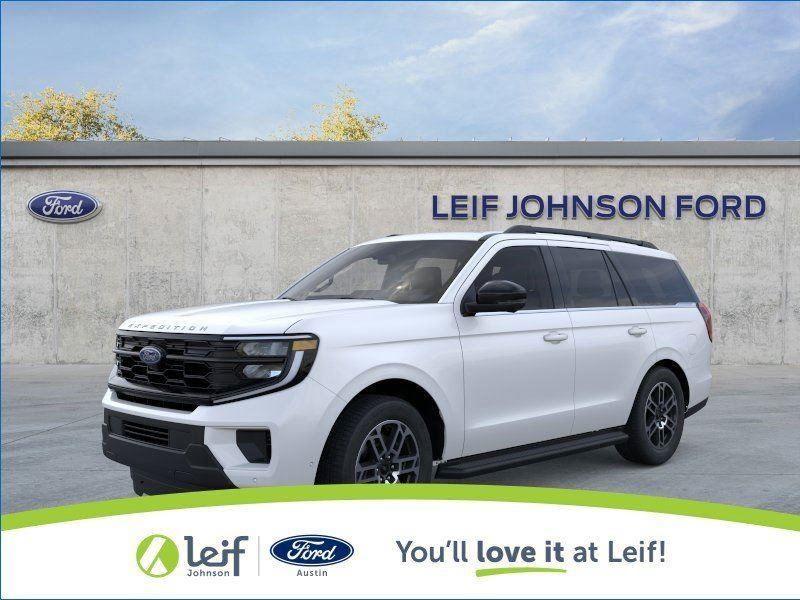 Star White Metallic Tri-Coat 2025 Ford Expedition SUV / Crossover 4X2 Automatic