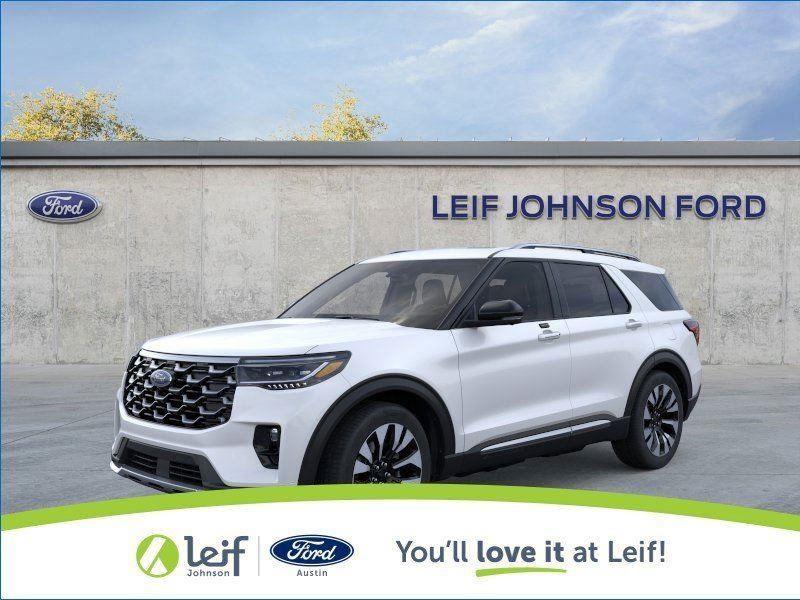 Star White Metallic Tri-Coat 2026 Ford Explorer SUV / Crossover All-Wheel Drive Automatic