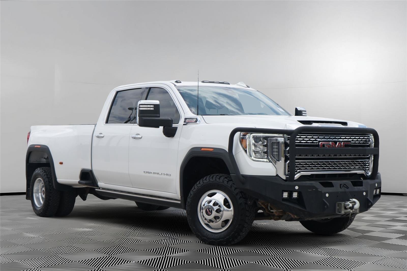 2022 GMC Sierra 3500HD Denali Crew Cab 4WD