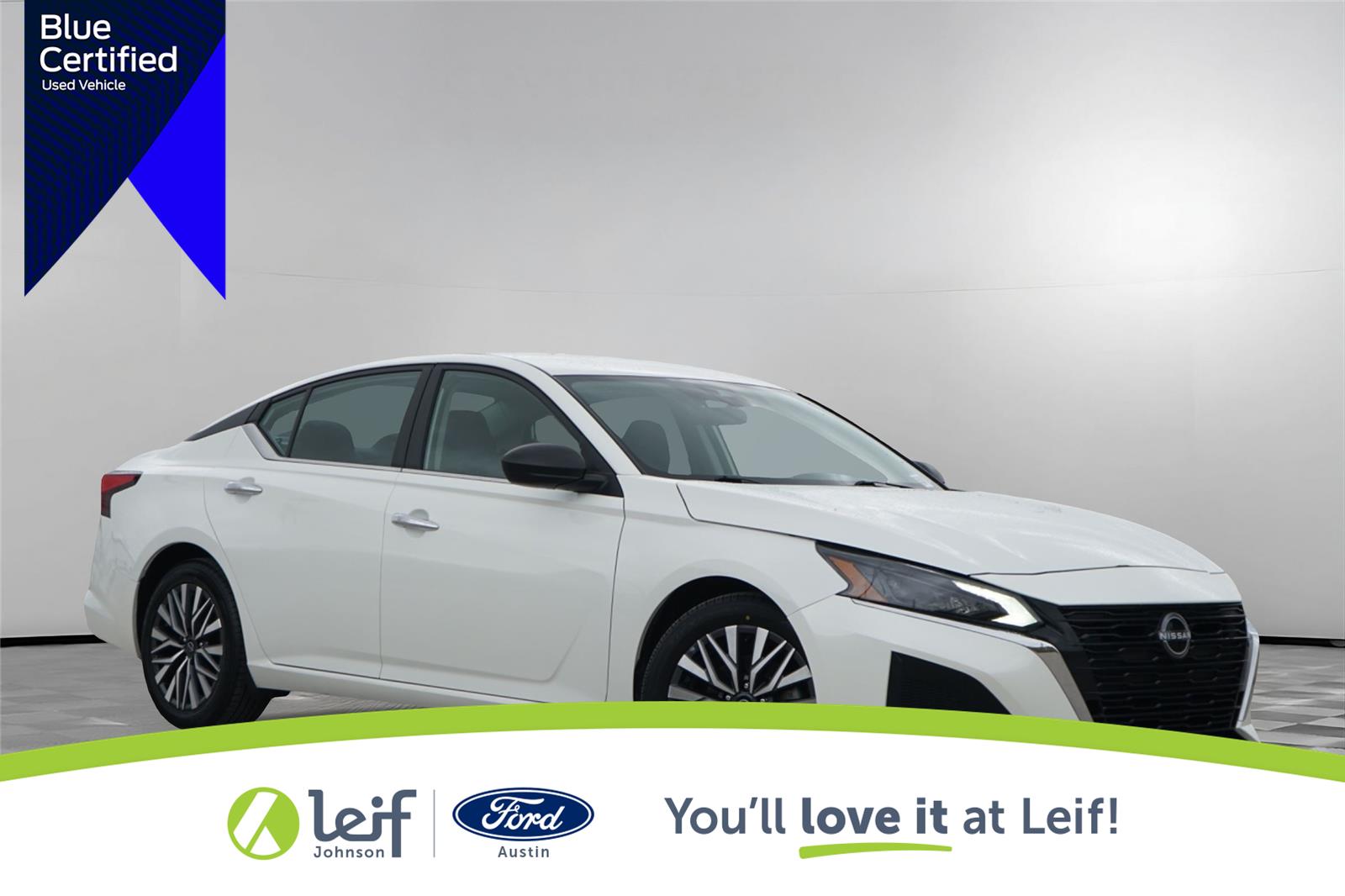 Pearl White Tricoat 2024 Nissan Altima Sedan Front-Wheel Drive Continuously Variable Transmission