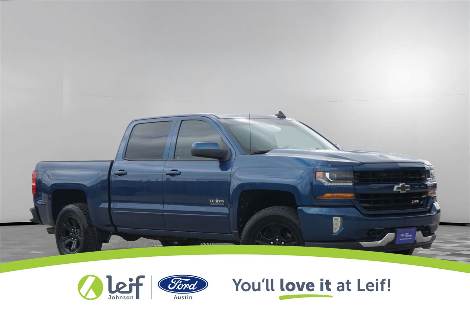Deep Ocean Blue Metallic 2017 Chevrolet Silverado 1500 LT Crew Cab 4WD Pickup Truck Four-Wheel Drive 6-Speed Automatic