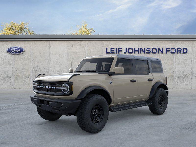 Desert Sand 2026 Ford Bronco SUV / Crossover Four-Wheel Drive Automatic
