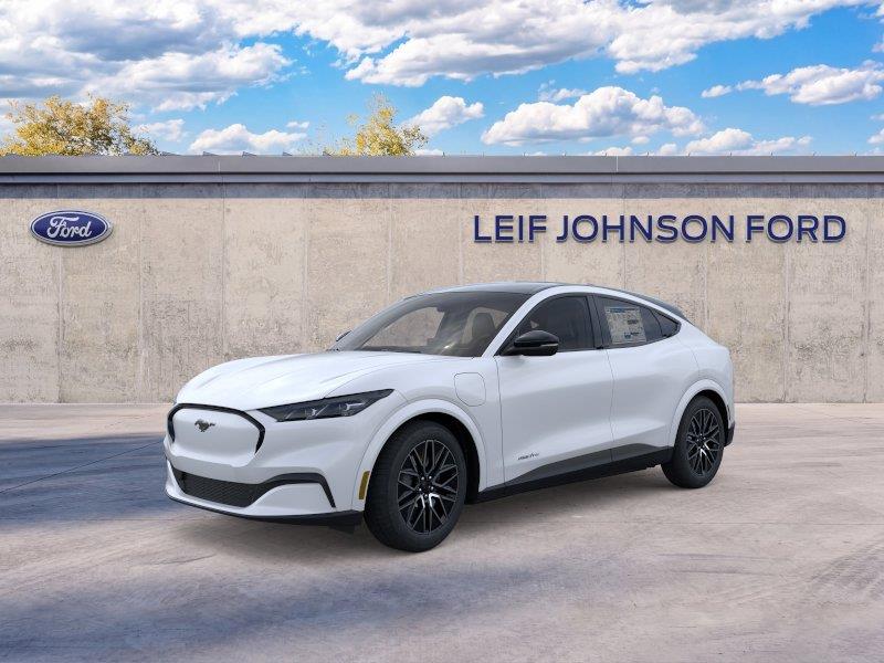 Star White Metallic Tri-Coat 2026 Ford Mustang Mach-E SUV / Crossover Rear-Wheel Drive 1-Speed Dual Clutch
