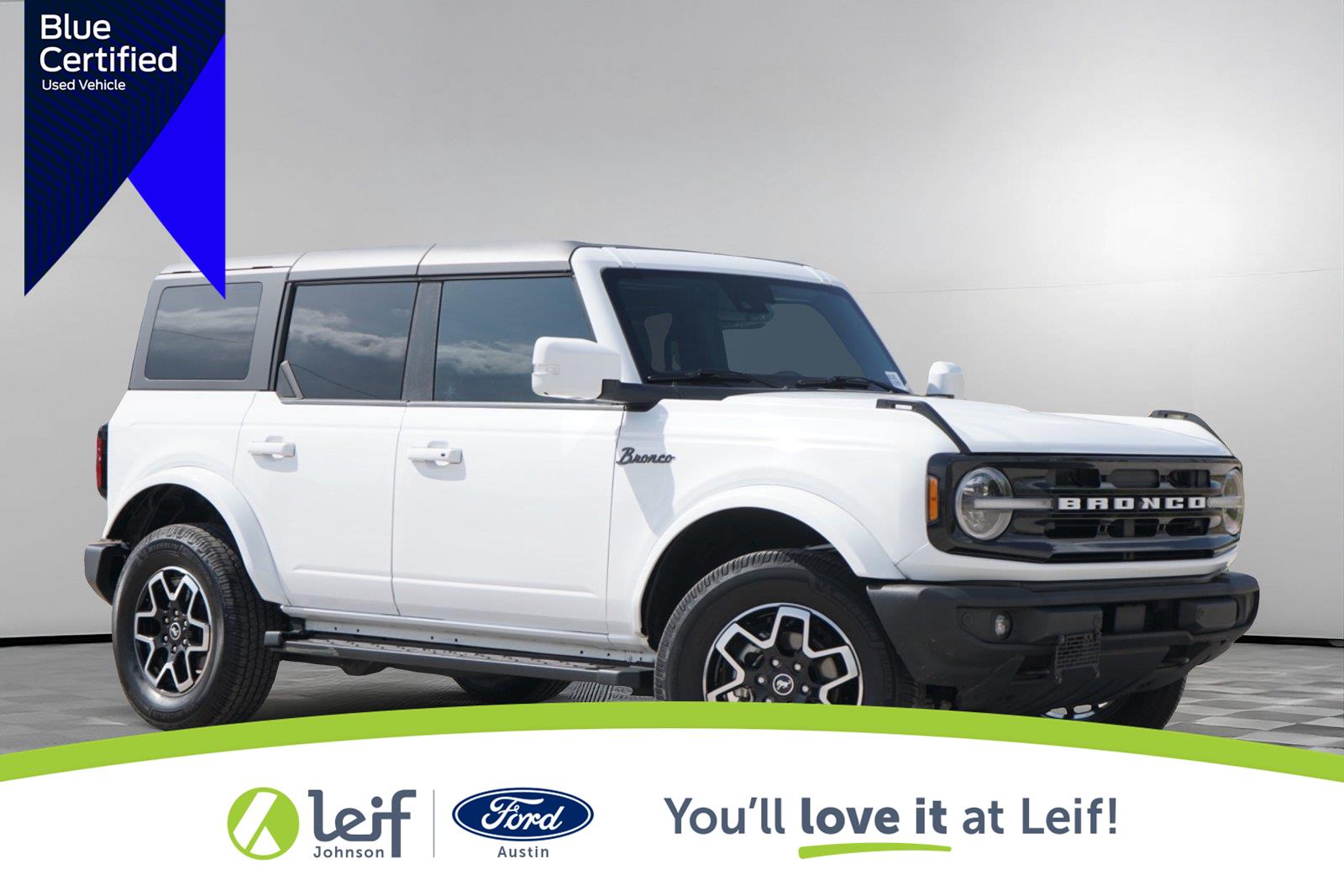 Oxford White 2023 Ford Bronco SUV / Crossover Four-Wheel Drive Automatic