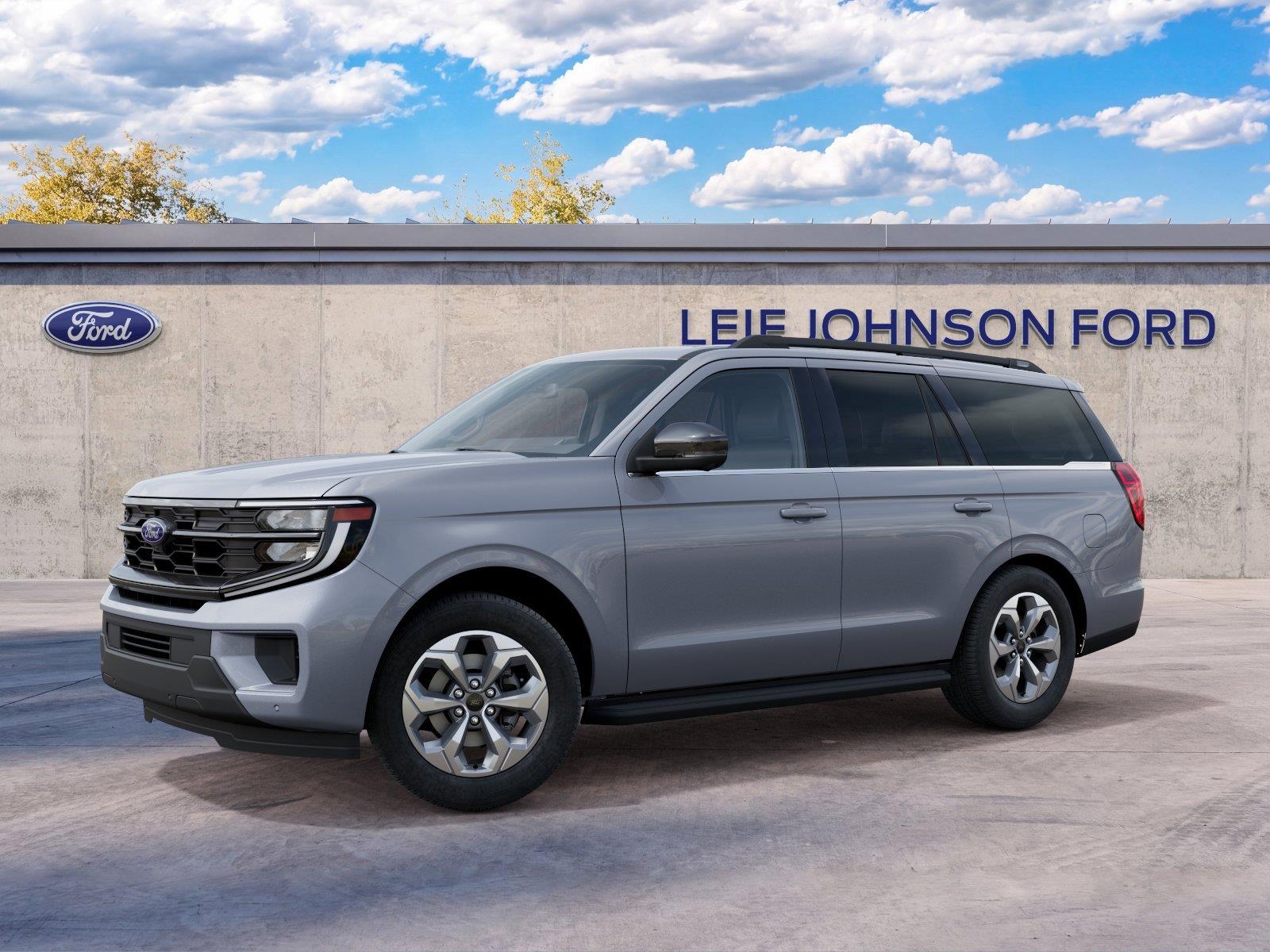 Glacier Gray Metallic Tri-Coat 2027 Ford Expedition SUV / Crossover 4X2 Automatic